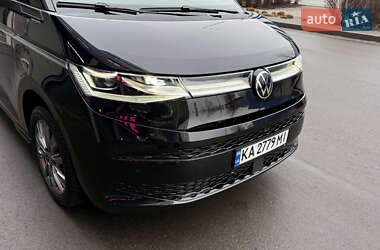 Минивэн Volkswagen Multivan 2021 в 