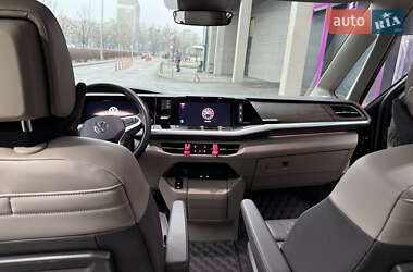 Минивэн Volkswagen Multivan 2021 в 