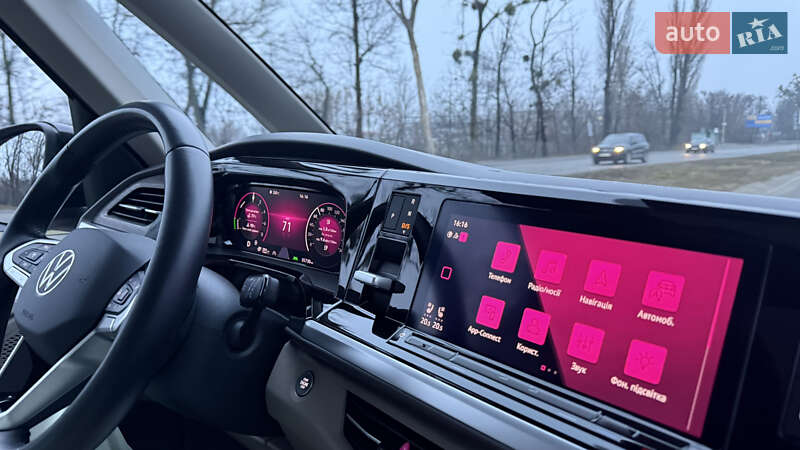 Минивэн Volkswagen Multivan 2021 в Киеве фото 53 Минивэн Volkswagen Multivan 2021 в Киеве