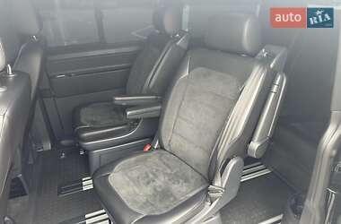 Минивэн Volkswagen Multivan 2016 в 
