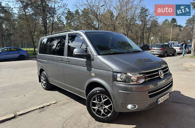 Мінівен Volkswagen Multivan 2013 в Києві