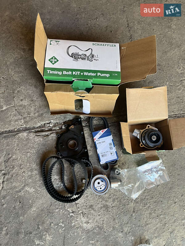 Минивэн Volkswagen Multivan 2017 в Миргороде фото 46 Минивэн Volkswagen Multivan 2017 в Миргороде