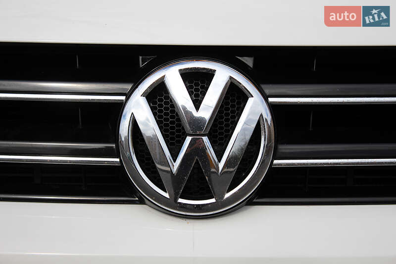 Мінівен Volkswagen Multivan 2014 в Вінниці