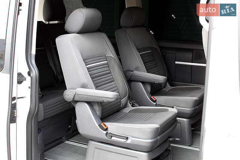 Мінівен Volkswagen Multivan 2014 в Вінниці