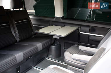 Мінівен Volkswagen Multivan 2014 в 