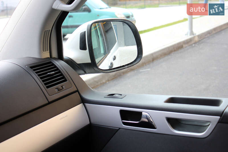 Мінівен Volkswagen Multivan 2014 в Вінниці