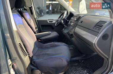 Минивэн Volkswagen Multivan 2003 в 