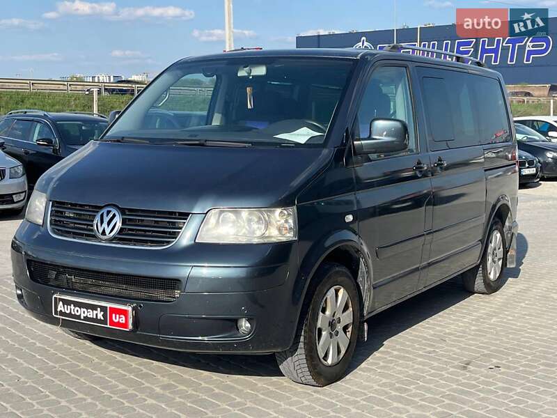 Минивэн Volkswagen Multivan 2003 в 