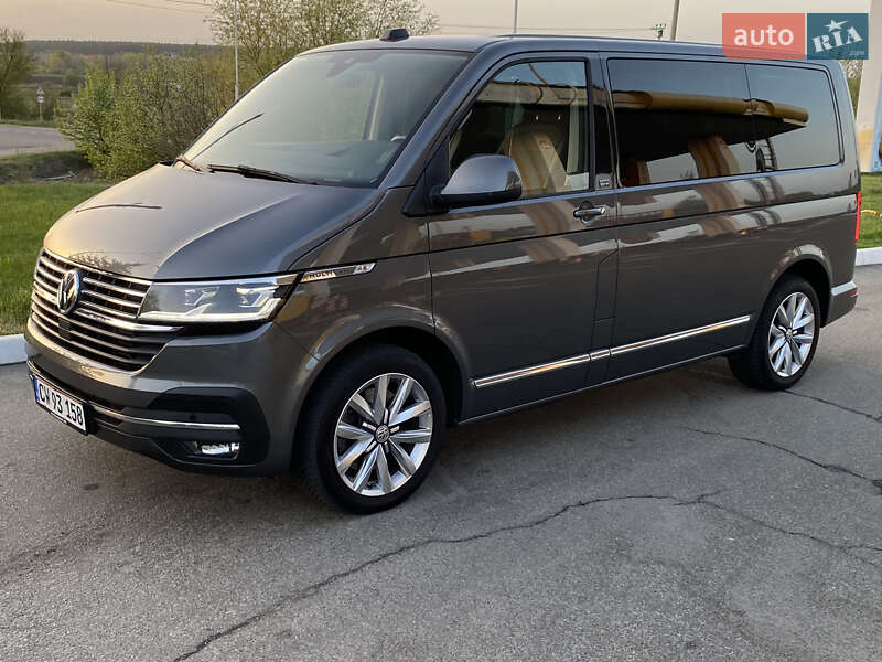 Мінівен Volkswagen Multivan 2020 в Ірпені