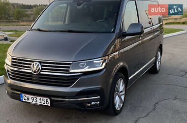 Минивэн Volkswagen Multivan 2020 в 