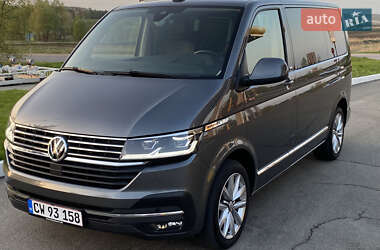 Минивэн Volkswagen Multivan 2020 в 