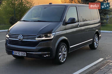 Минивэн Volkswagen Multivan 2020 в 