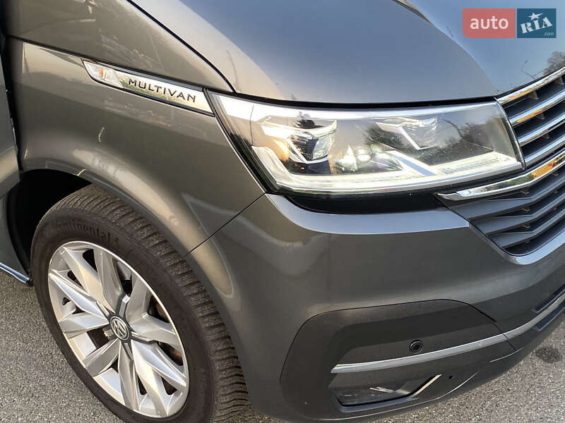 Мінівен Volkswagen Multivan 2020 в Ірпені