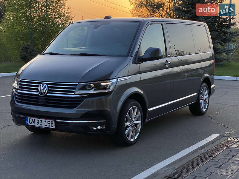 Мінівен Volkswagen Multivan 2020 в Ірпені