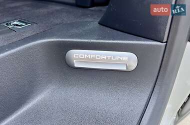 Минивэн Volkswagen Multivan 2020 в 