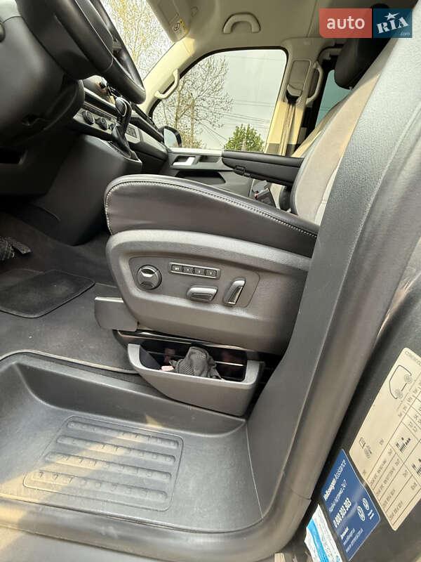 Минивэн Volkswagen Multivan 2021 в Одессе