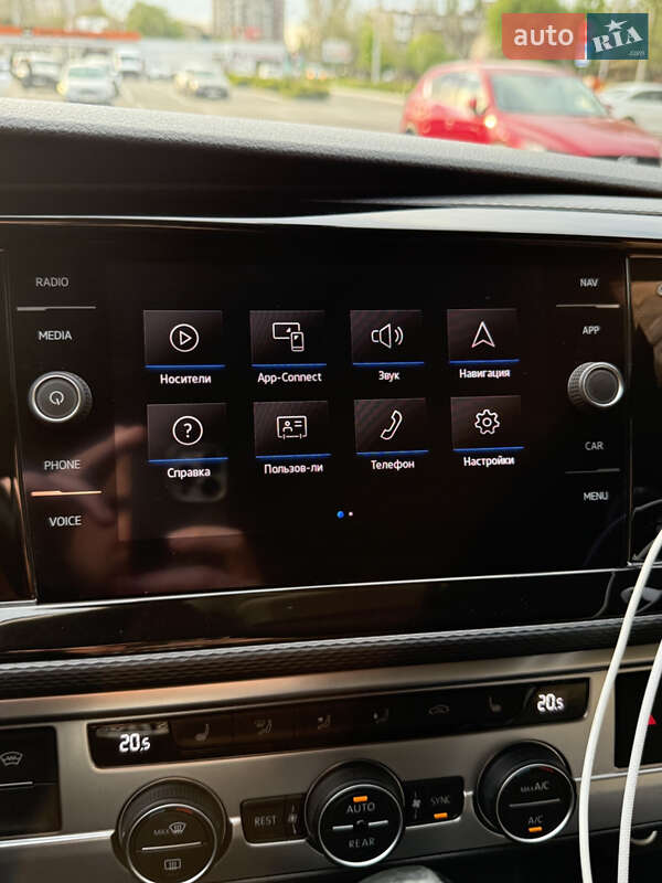 Минивэн Volkswagen Multivan 2021 в Одессе