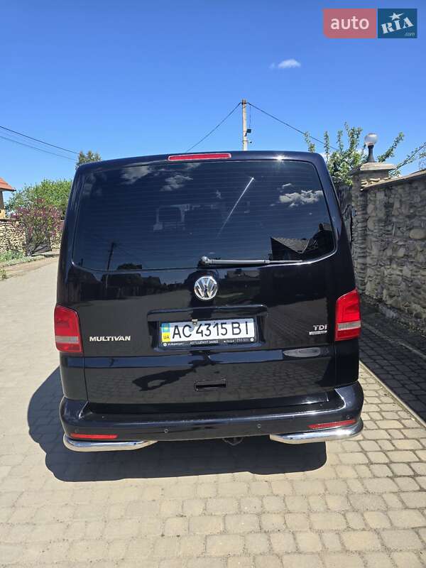 Минивэн Volkswagen Multivan 2012 в Луцке