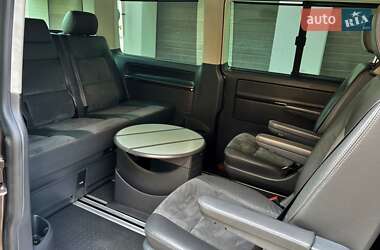 Минивэн Volkswagen Multivan 2014 в 