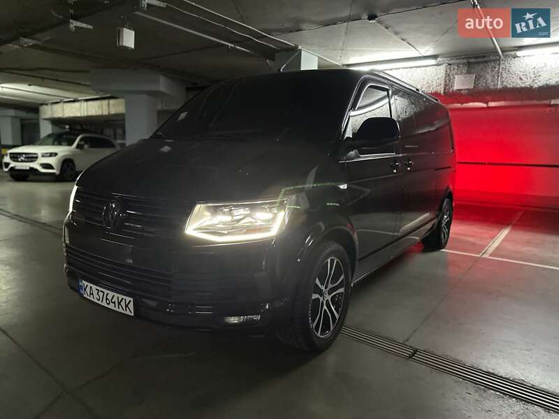Минивэн Volkswagen Multivan 2012 в Киеве