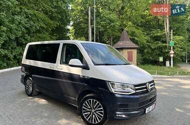 Мінівен Volkswagen Multivan 2017 в 