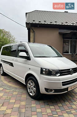 Минивэн Volkswagen Multivan 2012 в Калуше
