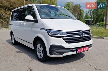 Минивэн Volkswagen Multivan 2020 в 