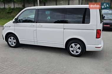 Минивэн Volkswagen Multivan 2020 в 