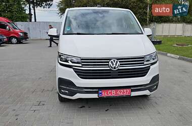 Минивэн Volkswagen Multivan 2020 в 