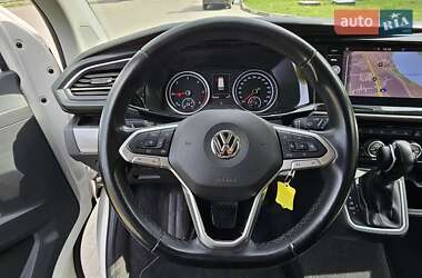 Минивэн Volkswagen Multivan 2020 в 