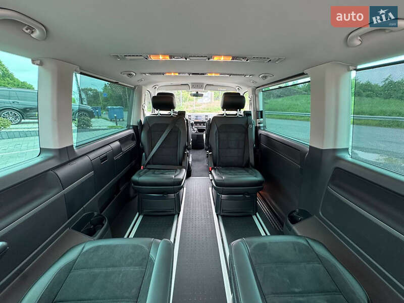 Мінівен Volkswagen Multivan 2019 в Ужгороді
