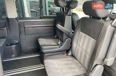 Минивэн Volkswagen Multivan 2012 в 