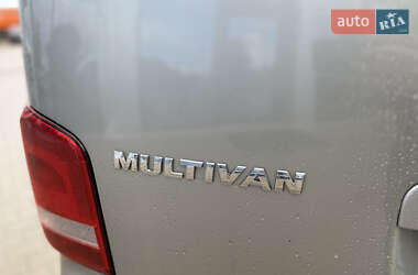Минивэн Volkswagen Multivan 2012 в 