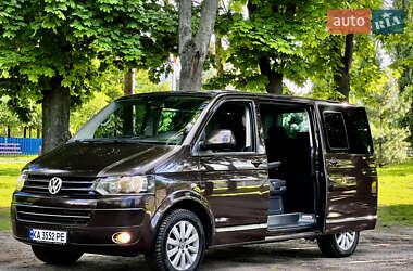 Мінівен Volkswagen Multivan 2010 в Києві