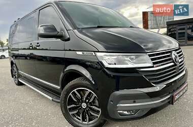Мінівен Volkswagen Multivan 2020 в 