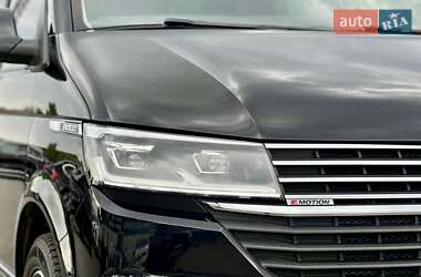 Мінівен Volkswagen Multivan 2020 в 