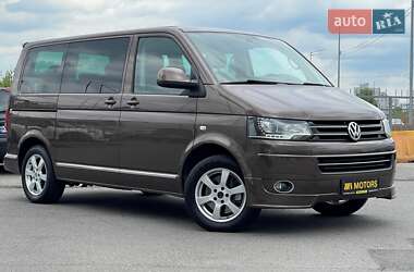 Мінівен Volkswagen Multivan 2013 в Києві