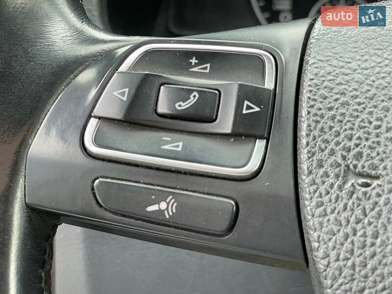 Мінівен Volkswagen Multivan 2013 в Києві