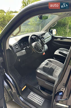 Минивэн Volkswagen Multivan 2019 в 