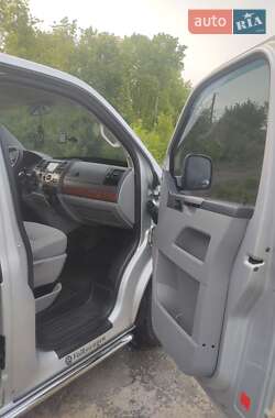 Минивэн Volkswagen Multivan 2007 в 