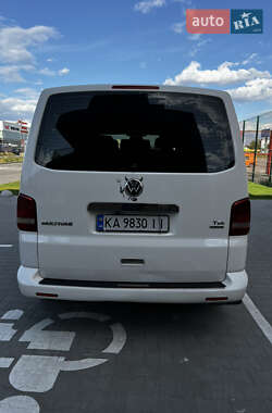 Мінівен Volkswagen Multivan 2010 в 