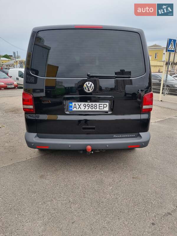 Минивэн Volkswagen Multivan 2011 в Харькове