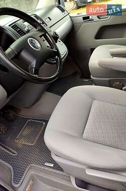 Мінівен Volkswagen Multivan 2003 в 