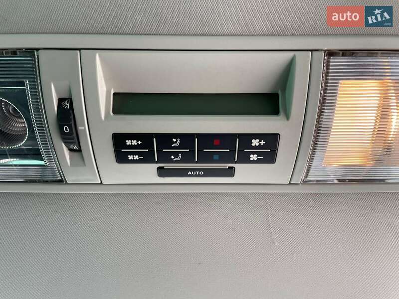 Минивэн Volkswagen Multivan 2006 в Луцке