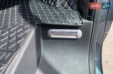 Минивэн Volkswagen Multivan 2006 в 