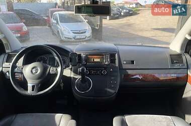 Минивэн Volkswagen Multivan 2014 в 