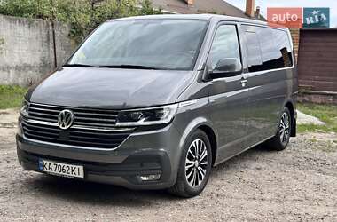 Минивэн Volkswagen Multivan 2020 в 