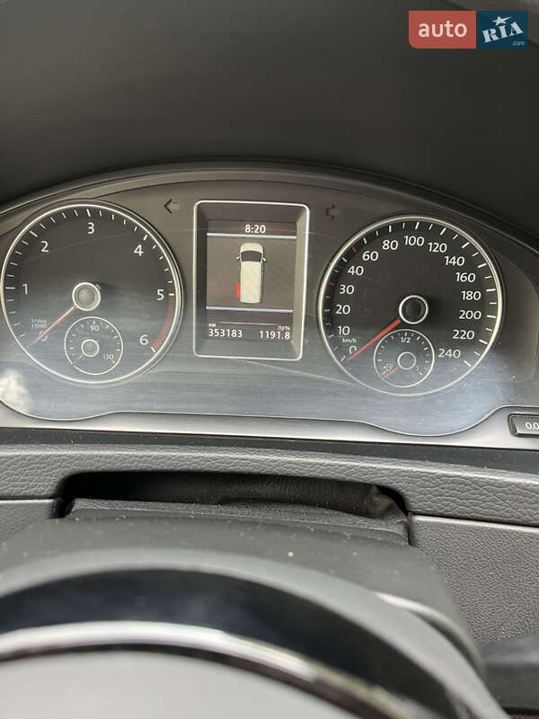 Мінівен Volkswagen Multivan 2013 в Білій Церкві