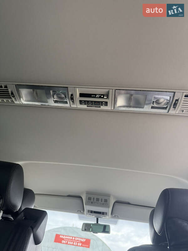 Минивэн Volkswagen Multivan 2010 в Одессе