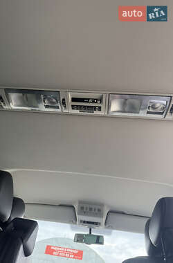 Минивэн Volkswagen Multivan 2010 в 